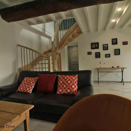 Сasa de vacaciones Maison De Campagne Restauree Avec Grand Jardin, Ideale Pour Teletravail, Proche Nature Et Activites Outdoor - Fr-1-497-174